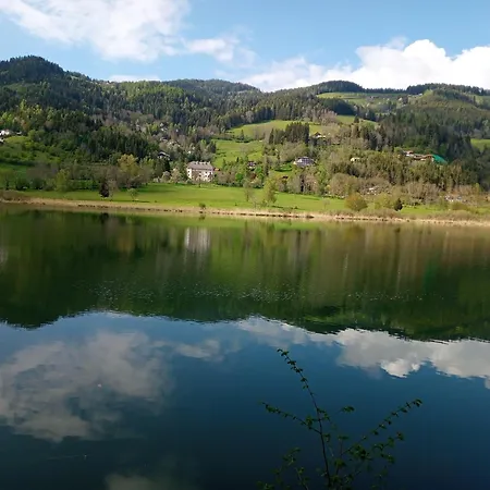 Haus Christof Private Naehe Woerthersee Und Ossiacher Lejlighed Agsdorf