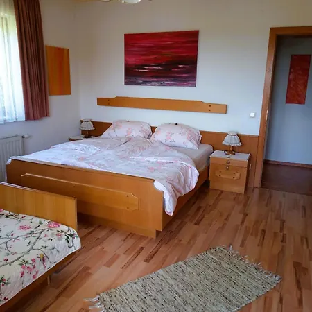 Lejlighed Haus Christof Private Naehe Woerthersee Und Ossiacher *